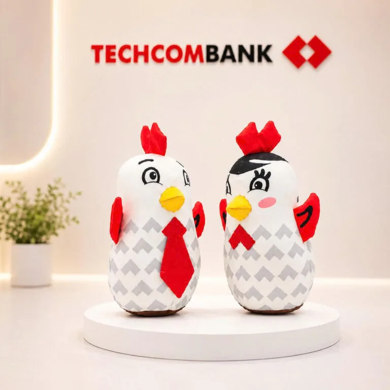Mascot Chicken Techcombank