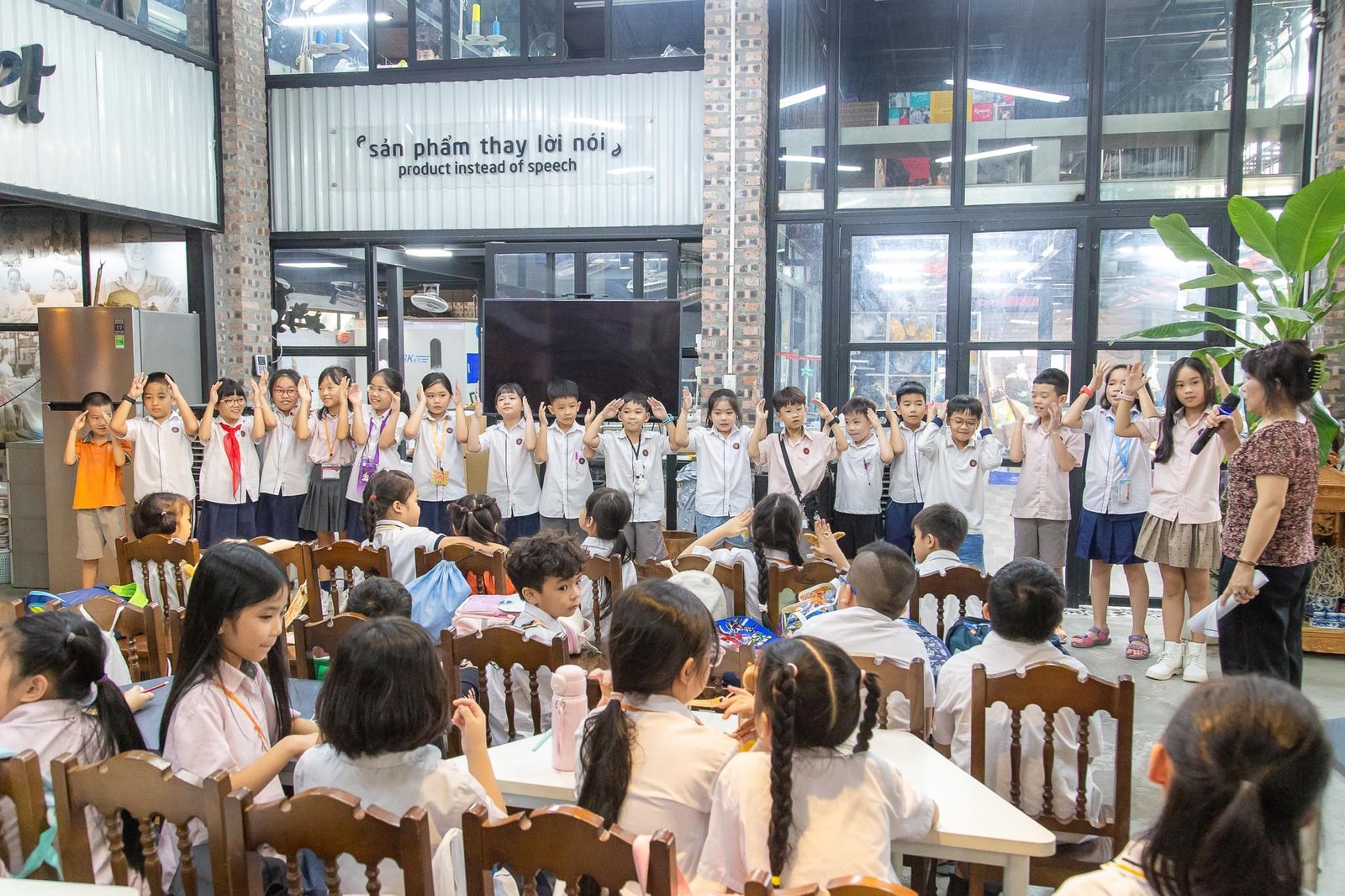 Planning a Student Craft Workshop Visit: What Schools Should Know